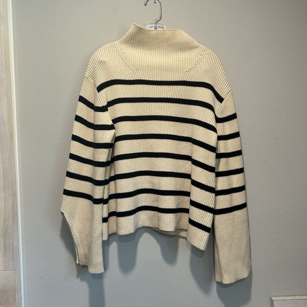 Carin Wester Womens Sweater Medium Beige Striped Oversized Comfort Stretch